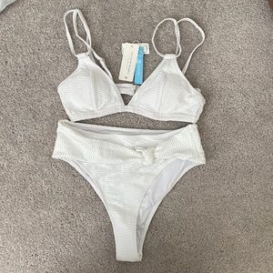 Cupshe white double straps knotted bikini. Size medium